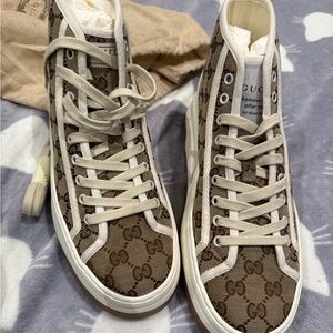 Gucci men logo T original GG High-Top Sneakers